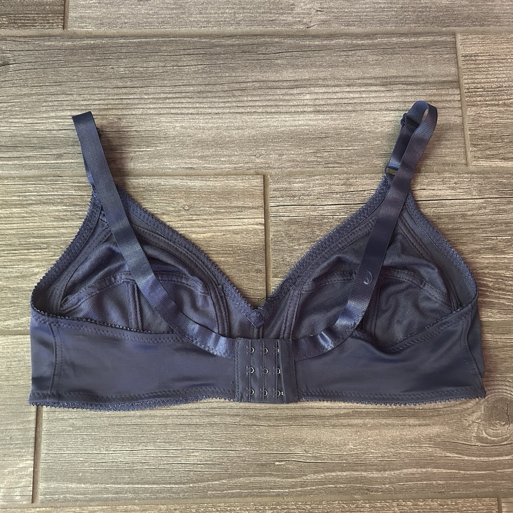 Sofra Navy Blue Full Coverage Bra Style BR1535N1 Size 40C Comfortable Wireless‎
